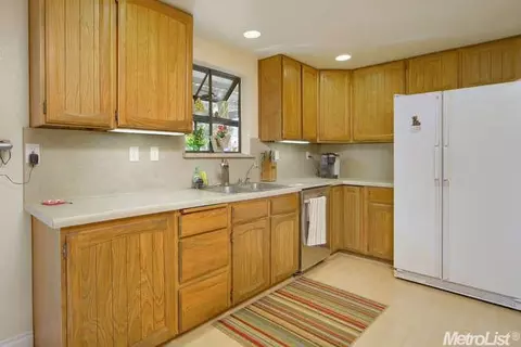 3208 Monte Vista Pl, Davis, CA 95618 photo 11