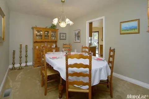 3208 Monte Vista Pl, Davis, CA 95618 photo 8