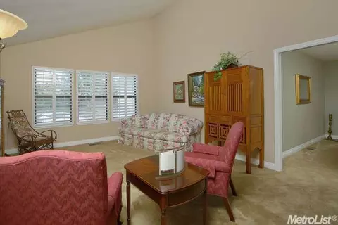 3208 Monte Vista Pl, Davis, CA 95618 photo 5