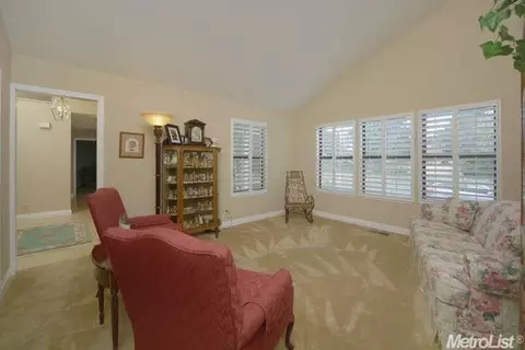 3208 Monte Vista Pl, Davis, CA 95618 photo 4