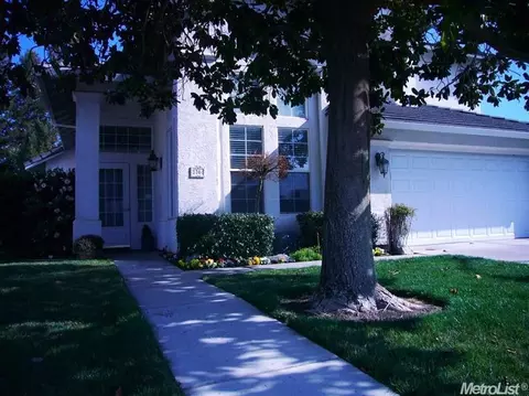 320 Douma Way, Ripon, CA 95366 photo 4