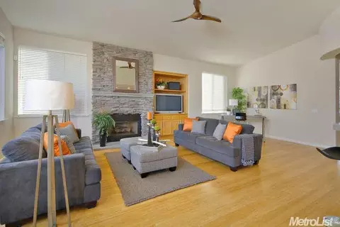 2203 Rockwell Dr, Davis, CA 95618 photo 7