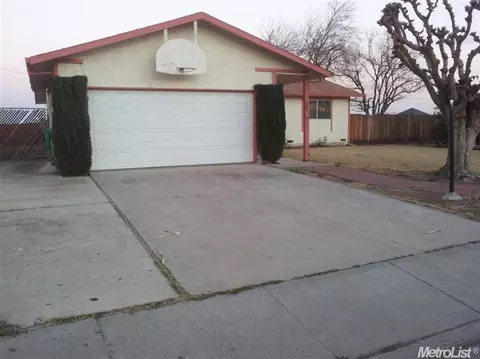 908 Sylvia St, Gustine, CA 95322 photo 1