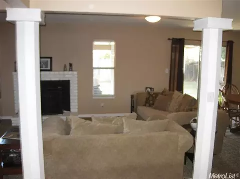2408 Adrian, Turlock, CA 95382 photo 7