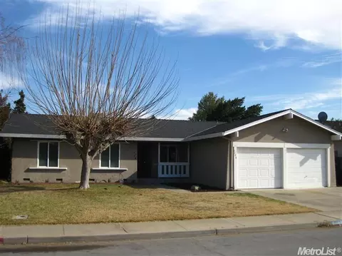 2408 Adrian, Turlock, CA 95382 photo 1