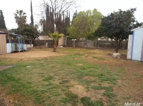 110 Emerald Dr, Merced, CA 95340 photo 17