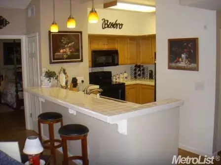 3016 Beachcomber Dr, Rocklin, CA 95677 photo 5