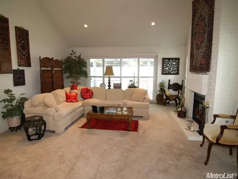 241 Leveland Ln #d, Modesto, CA 95350 photo 4