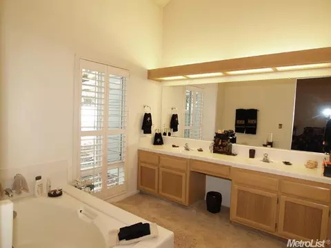 241 Leveland Ln #d, Modesto, CA 95350 photo 17
