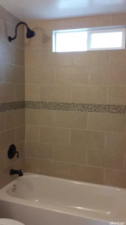 2537 2nd St, Ceres, CA 95307 photo 6