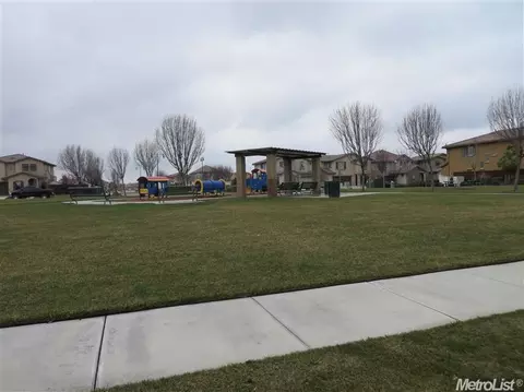 16632 Victorian Trl, Lathrop, CA 95330 photo 12