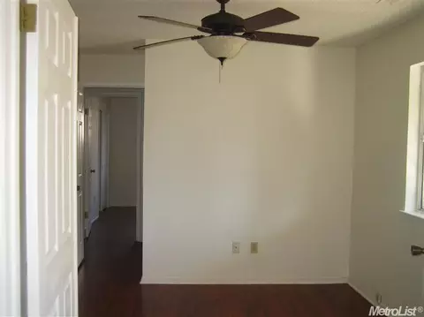 3615 Loyola Ct, Merced, CA 95348 photo 2
