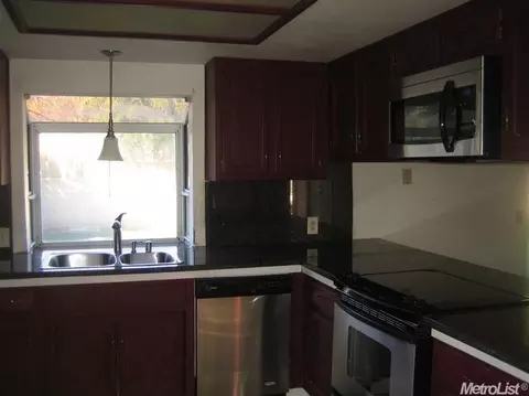 3615 Loyola Ct, Merced, CA 95348 photo 4