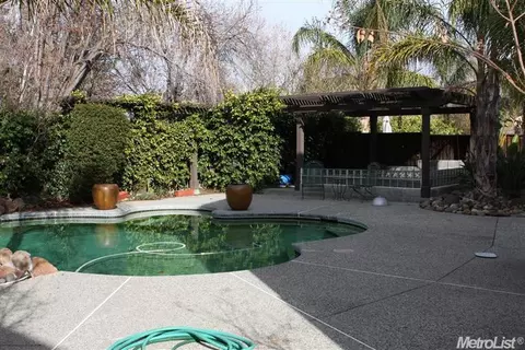 905 Tom Fowler Dr, Tracy, CA 95377 photo 8