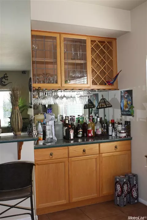 905 Tom Fowler Dr, Tracy, CA 95377 photo 4