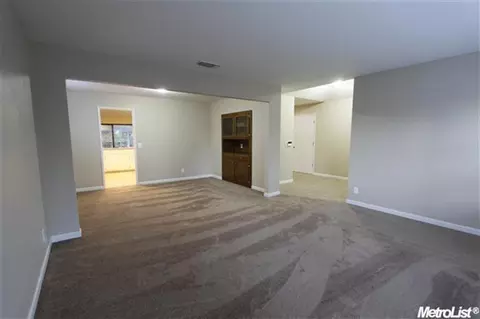 5961 Camray Cir, Carmichael, CA 95608 photo 6