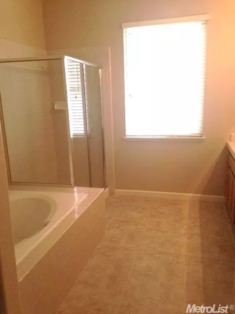 1139 Brookview, Manteca, CA 95337 photo 6