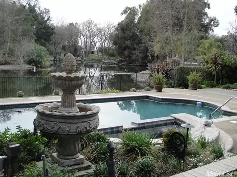 1319 Rivergate Dr, Lodi, CA 95240 photo 4