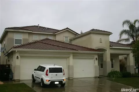 2813 Ashbrook Dr, Modesto, CA 95355 photo 1