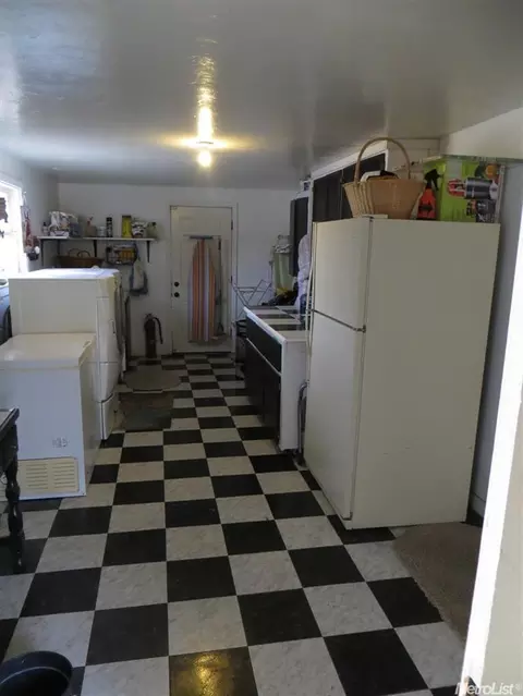 312 S Emerald Ave, Modesto, CA 95351 photo 9