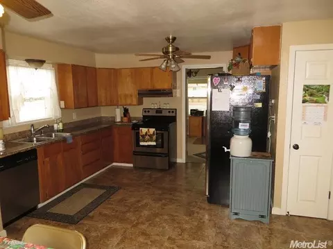 312 S Emerald Ave, Modesto, CA 95351 photo 18
