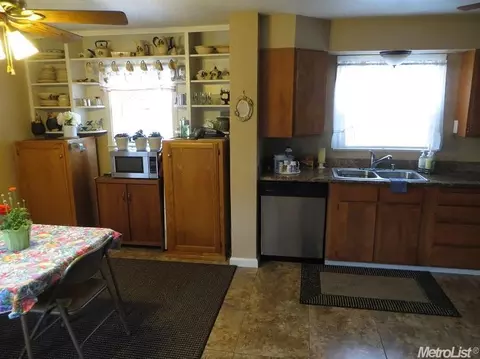 312 S Emerald Ave, Modesto, CA 95351 photo 19