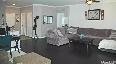 7002 Burning Tree Ct, Riverbank, CA 95367 photo 6