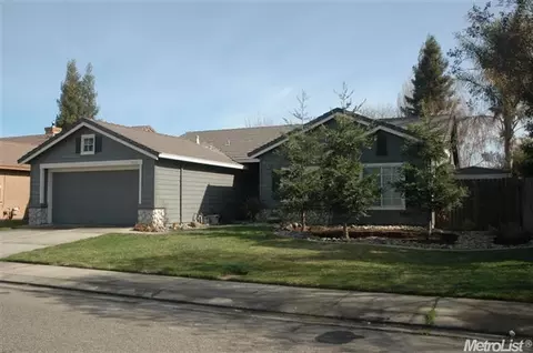 7002 Burning Tree Ct, Riverbank, CA 95367 photo 1