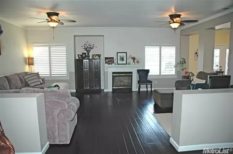 7002 Burning Tree Ct, Riverbank, CA 95367 photo 7