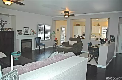 7002 Burning Tree Ct, Riverbank, CA 95367 photo 8