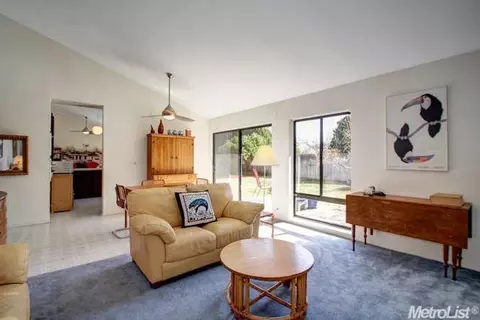 236 Grande Ave, Davis, CA 95616 photo 6
