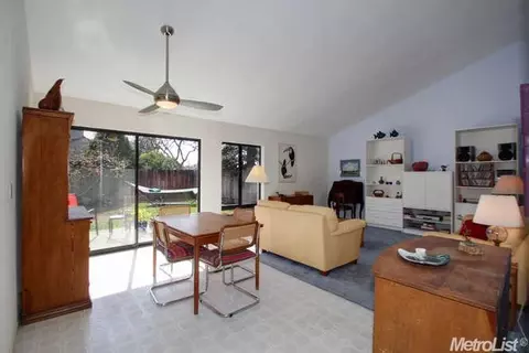 236 Grande Ave, Davis, CA 95616 photo 2
