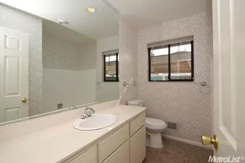 4706 Ritter Ct, Carmichael, CA 95608 photo 16