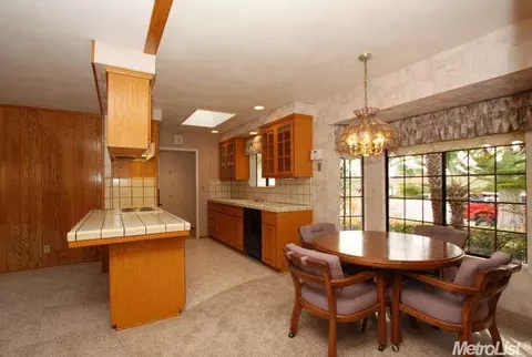 4706 Ritter Ct, Carmichael, CA 95608 photo 11