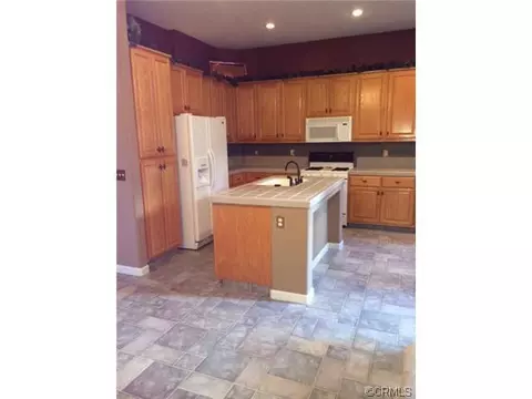 3623 Swan Ct, Merced, CA 95340 photo 4
