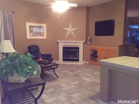 3623 Swan Ct, Merced, CA 95340 photo 3
