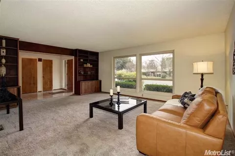 643 Eisenhower St, Davis, CA 95616 photo 3