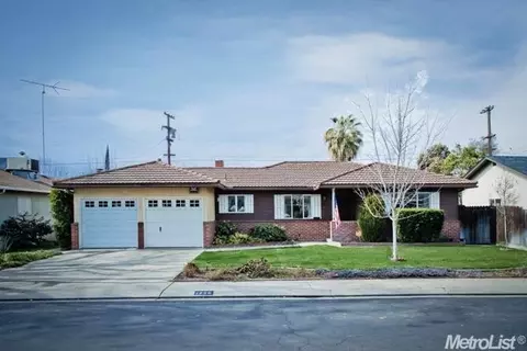 1725 Ardmore Ave, Modesto, CA 95350 photo 2