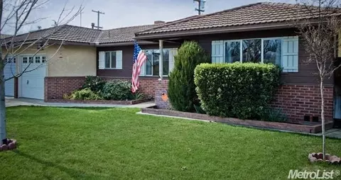 1725 Ardmore Ave, Modesto, CA 95350 photo 3