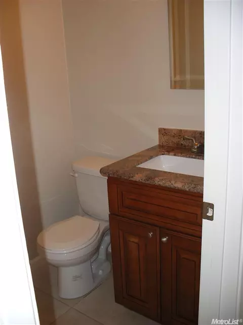 2801 Sheffield Ln, Modesto, CA 95350 photo 6