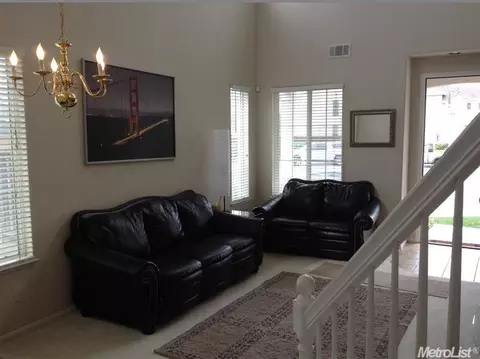 948 Atherton Dr, Tracy, CA 95304 photo 5