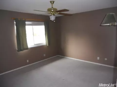 437 Sutton Pl, Auburn, CA 95603 photo 12