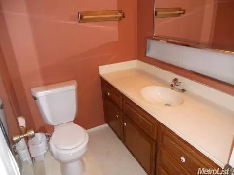 437 Sutton Pl, Auburn, CA 95603 photo 14