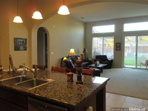 1487 Vasco St, Manteca, CA 95337 photo 12