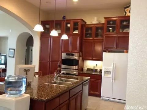 1487 Vasco St, Manteca, CA 95337 photo 5