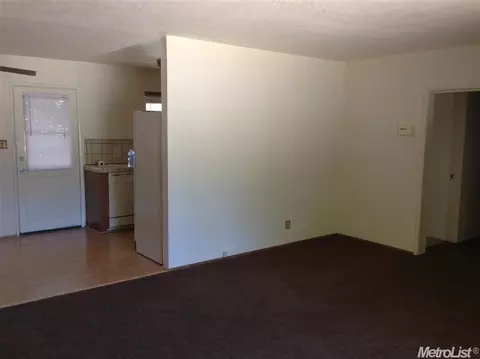 5518 Gibbons Dr, Carmichael, CA 95608 photo 13
