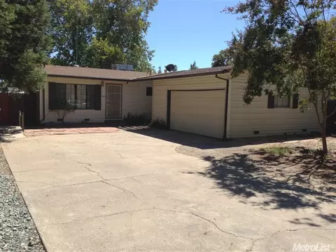 5518 Gibbons Dr, Carmichael, CA 95608 photo 2
