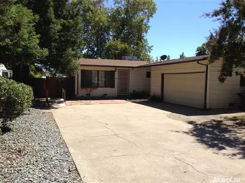 5518 Gibbons Dr, Carmichael, CA 95608 photo 1