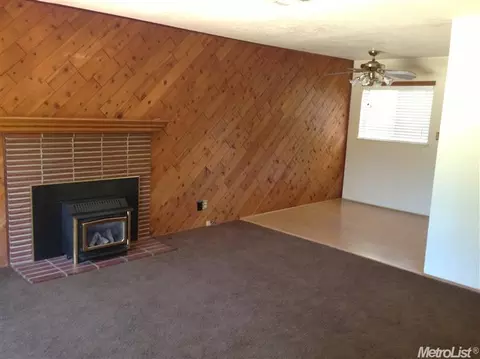 5518 Gibbons Dr, Carmichael, CA 95608 photo 12