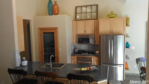 1257 Buzzini Ct, Ripon, CA 95366 photo 8